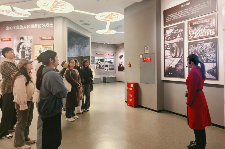 团委  图片2 (1).png